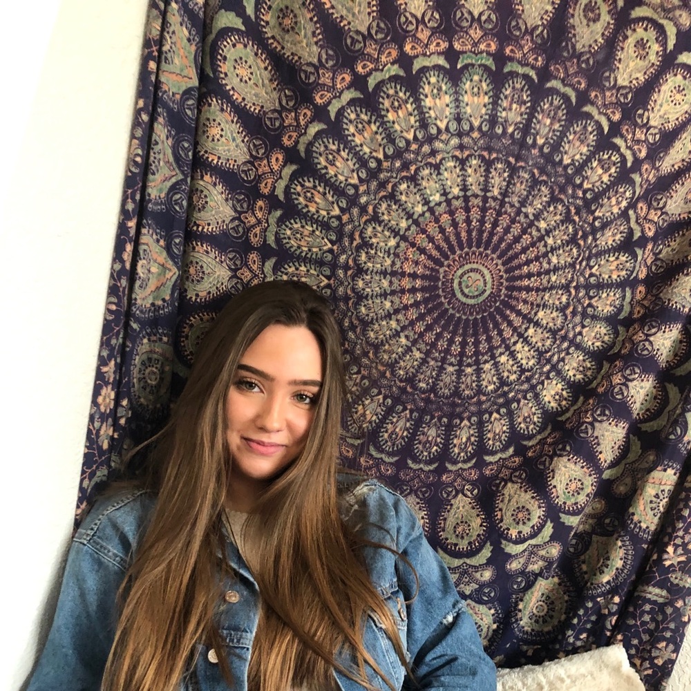 tapestries - Picture 2 of 3